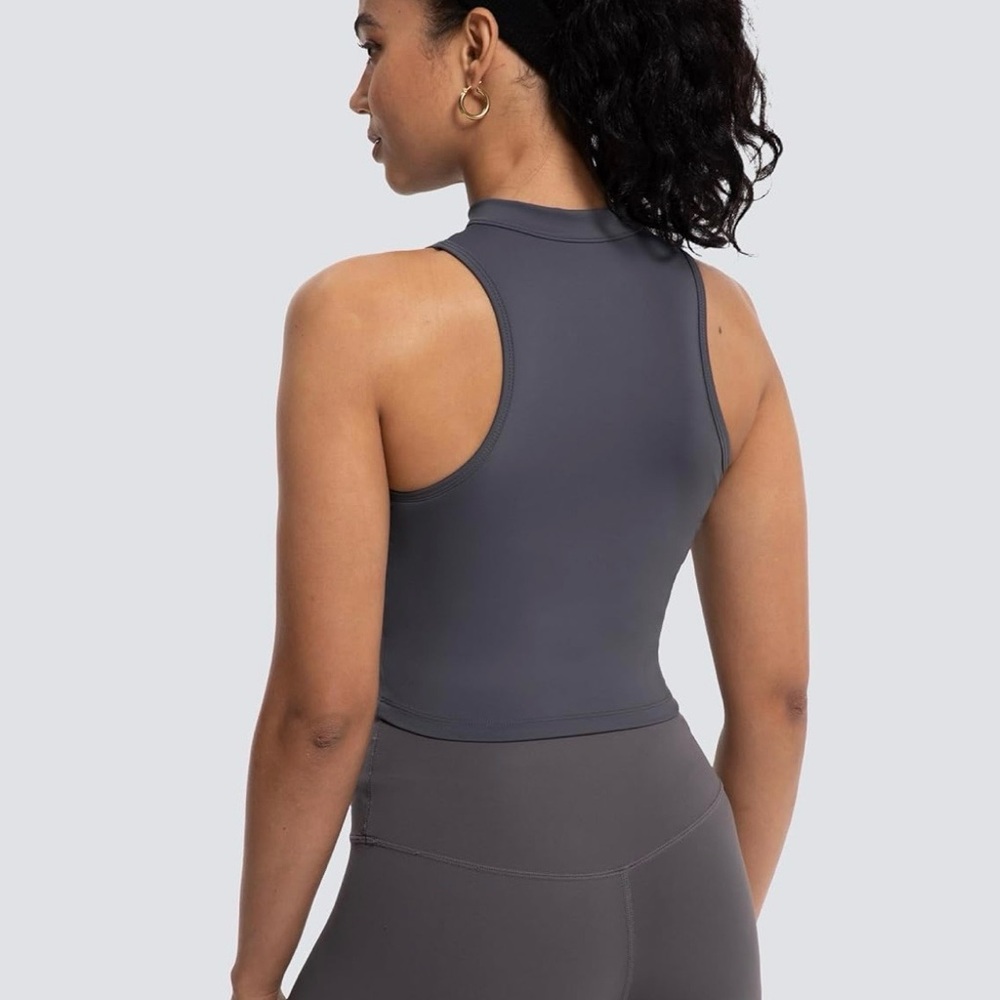 Mathcat Grey Sleeveless Zip-Up workout tank - Picture 2 of 5